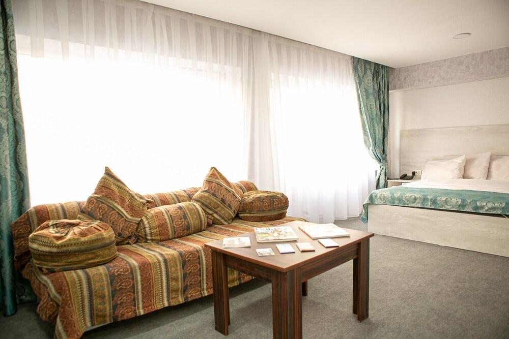Bulvar Inn Baku Extérieur photo
