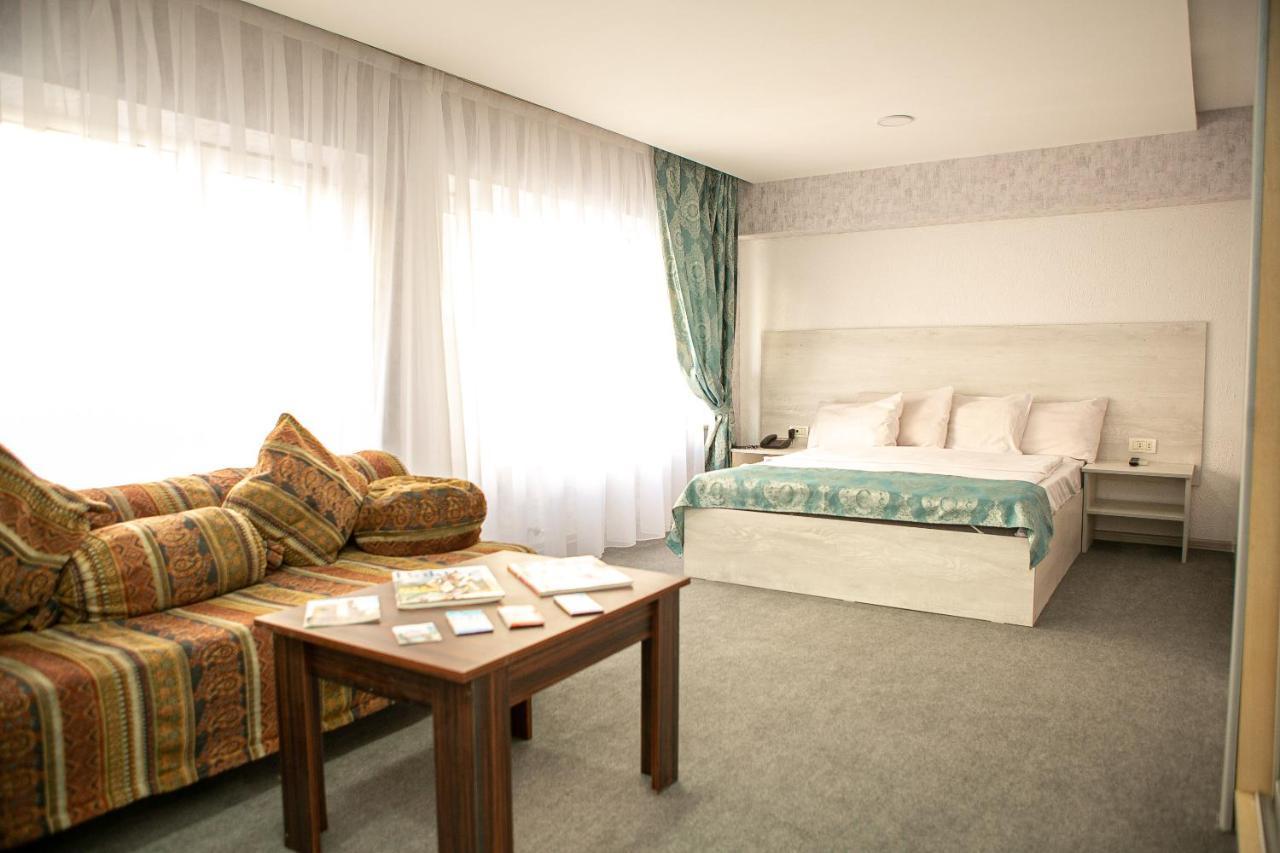 Bulvar Inn Baku Extérieur photo